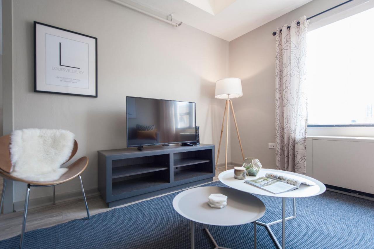 Abode Downtown Louisville - 4Th St Live Bagian luar foto